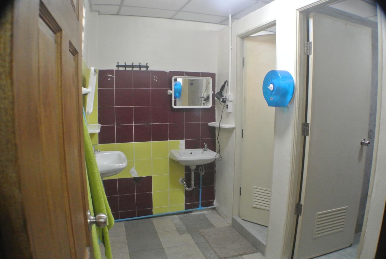 On Nut Hostel Ban Khlong Nang Li Exterior photo